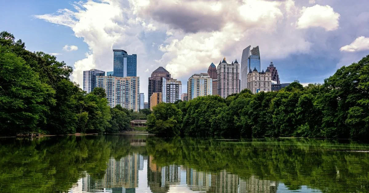 Atlanta Grapples with Water Crisis Following Power Failure at Hemphill Treatment Plant