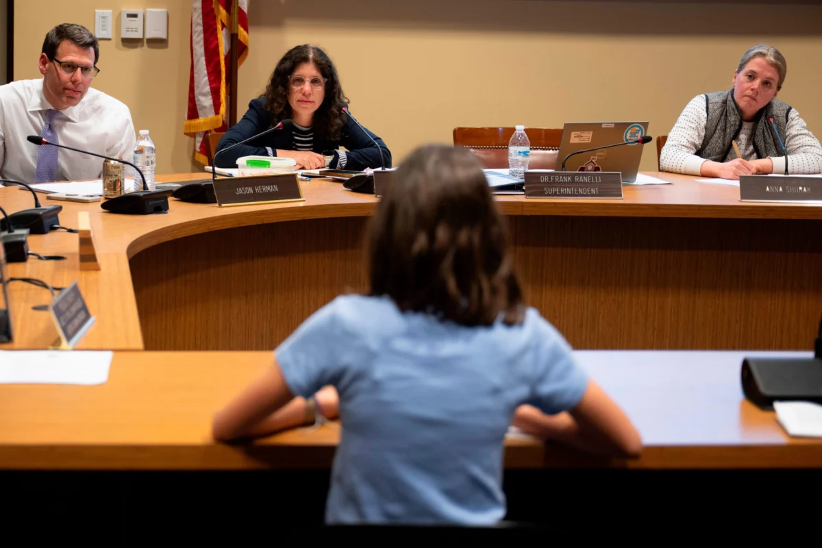 The Digital Divide: Why Elementary Classrooms Are Struggling to Manage the "One-to-One" Tech Revolution